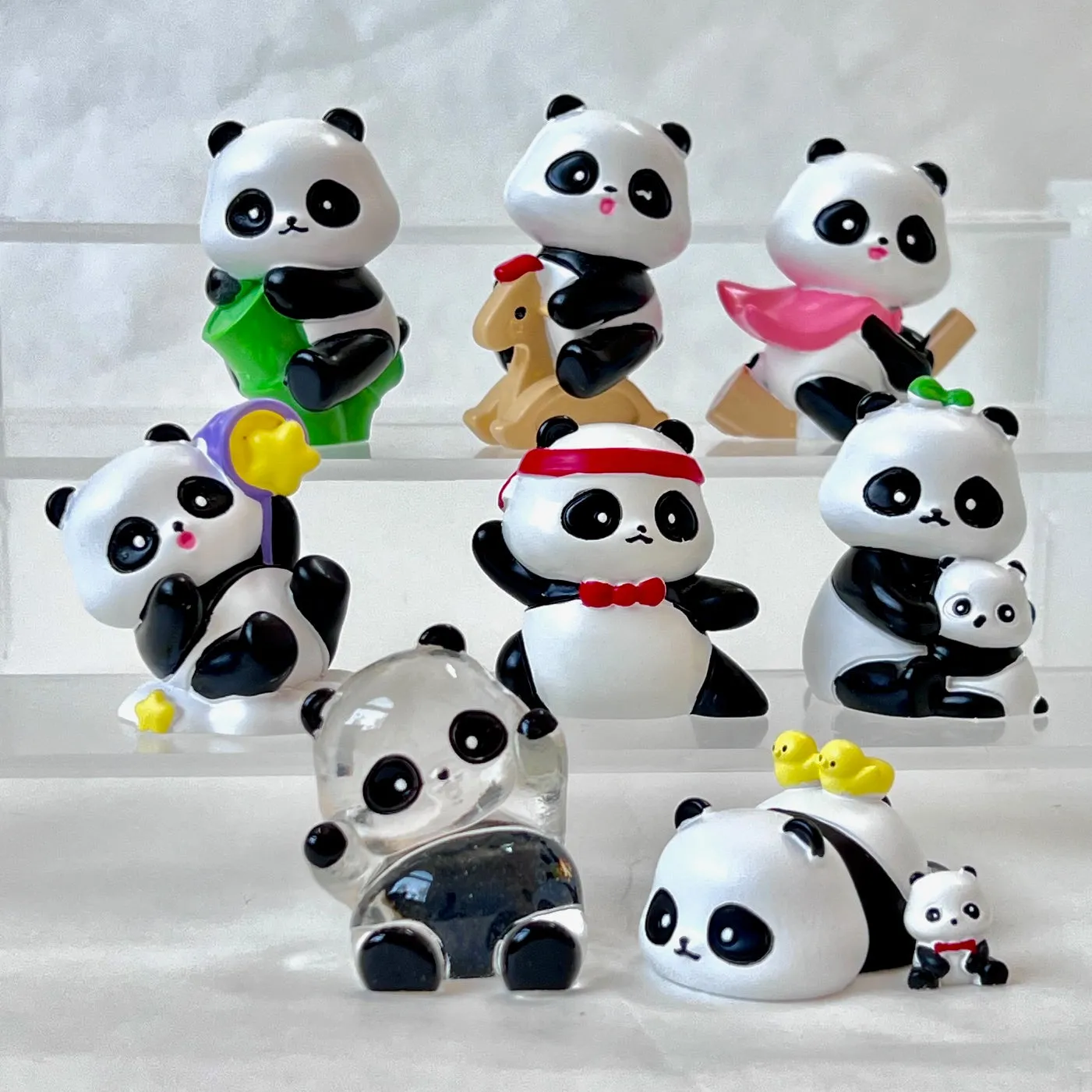 71004 PANDA FIGURINE BLIND BOX-8