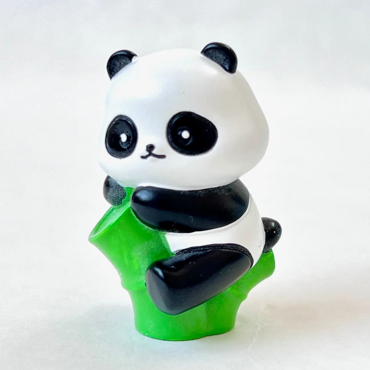 71004 PANDA FIGURINE BLIND BOX-8