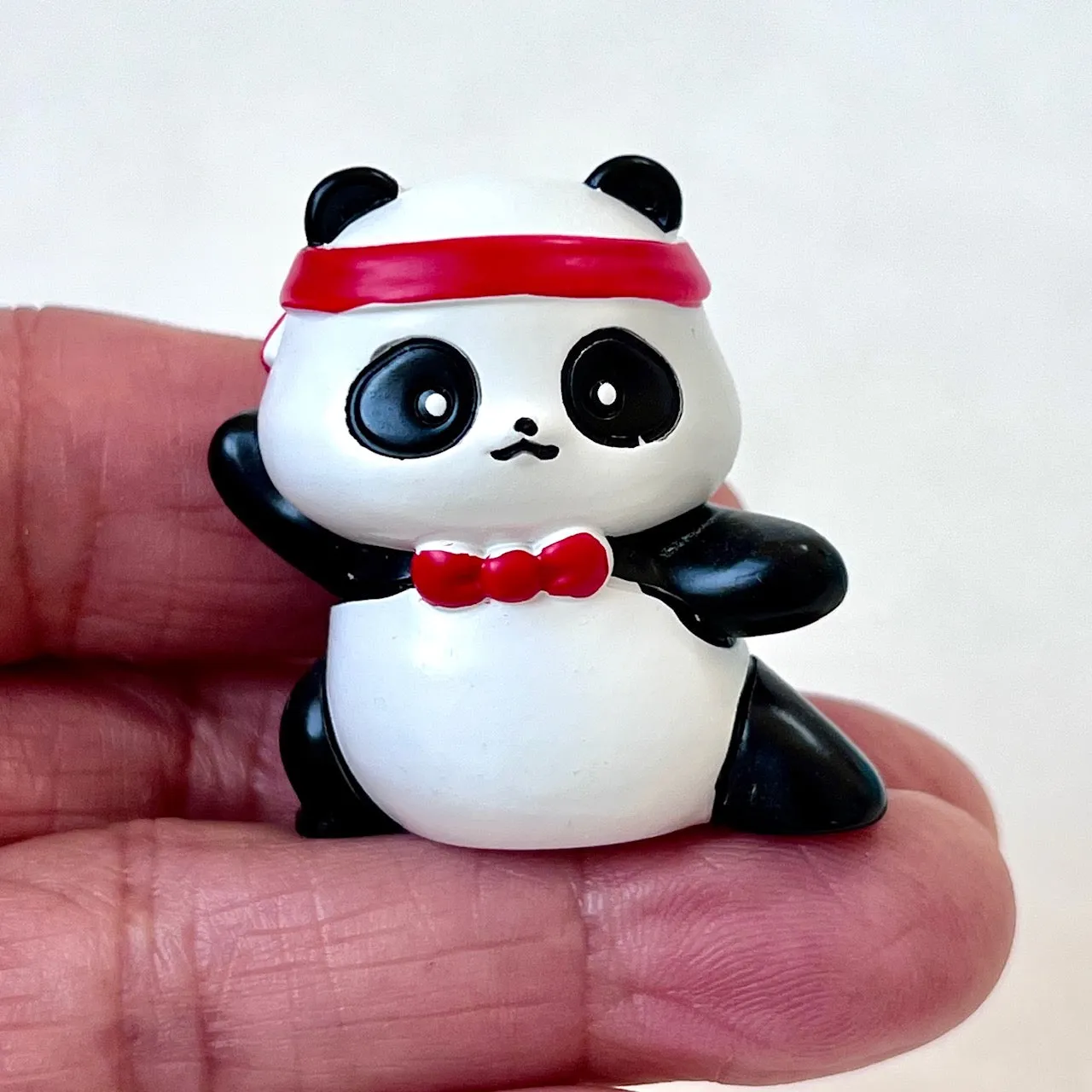 71004 PANDA FIGURINE BLIND BOX-8