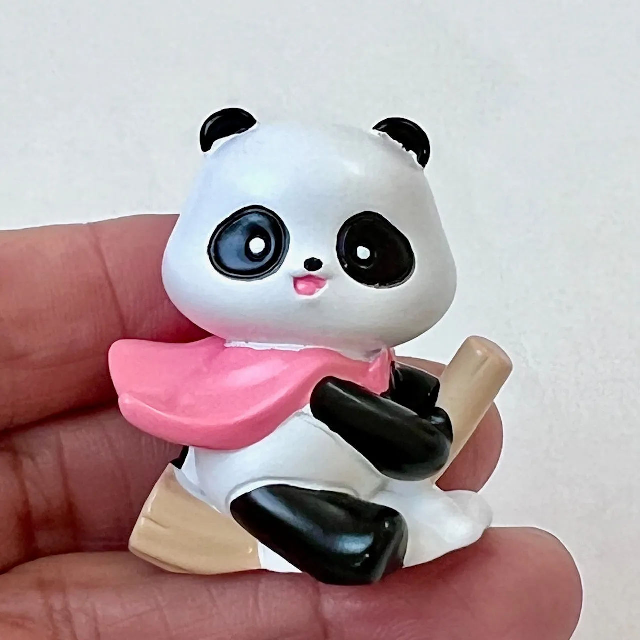 71004 PANDA FIGURINE BLIND BOX-8