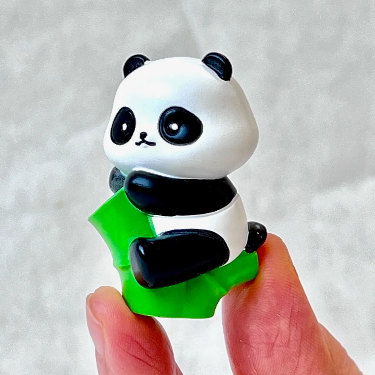 71004 PANDA FIGURINE BLIND BOX-8