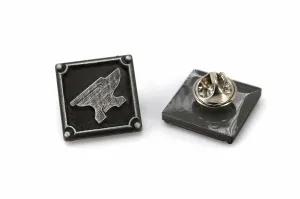 Blacksmith Crafting Charm Pin - FFXIV