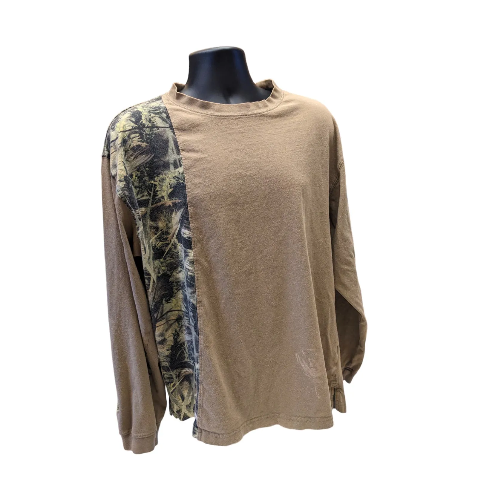 Fishouflage Shirt Mens XXL Long Sleeve Camo Outdoor Fishing Outdoorsman Pullover