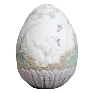Lladró Figurine: 17532 Egg - 1994