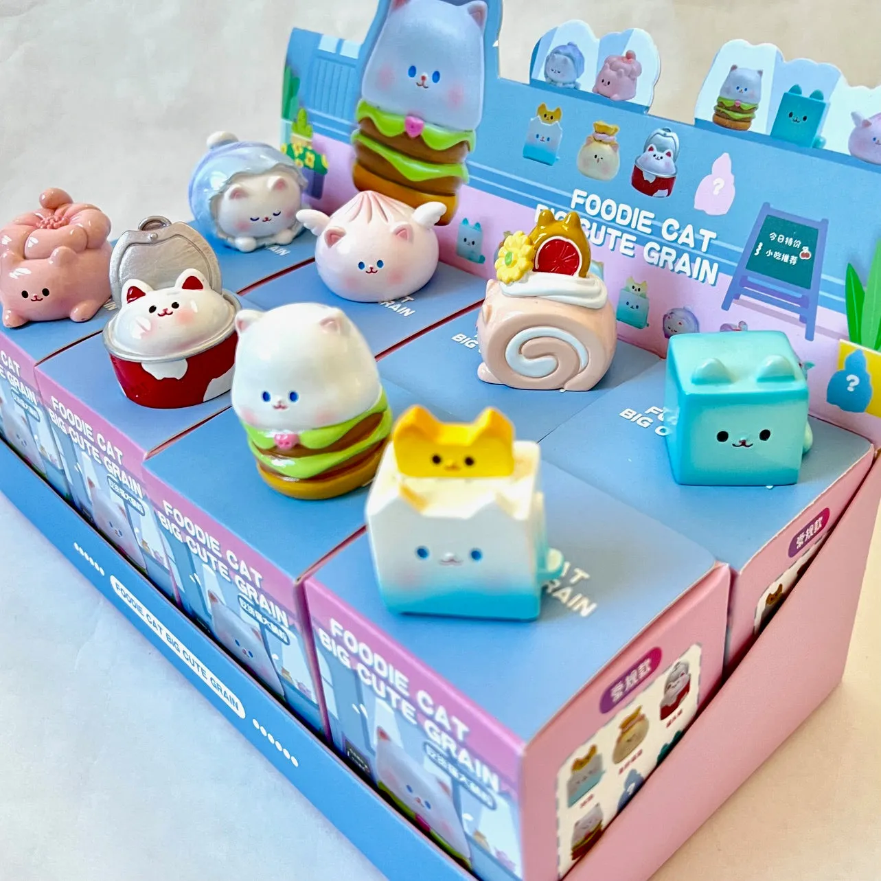 X 71002 FOODIE CATS FIGURINE BLIND BOX-DISCONTINUED