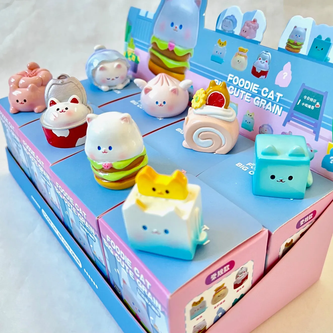 X 71002 FOODIE CATS FIGURINE BLIND BOX-DISCONTINUED