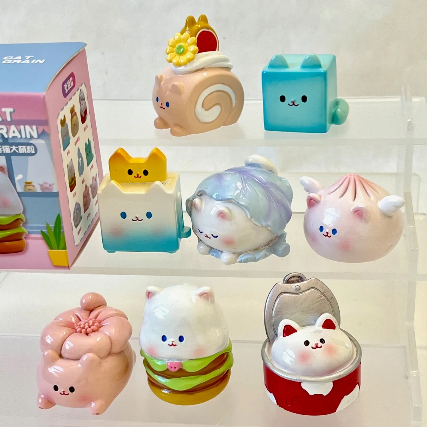 X 71002 FOODIE CATS FIGURINE BLIND BOX-DISCONTINUED