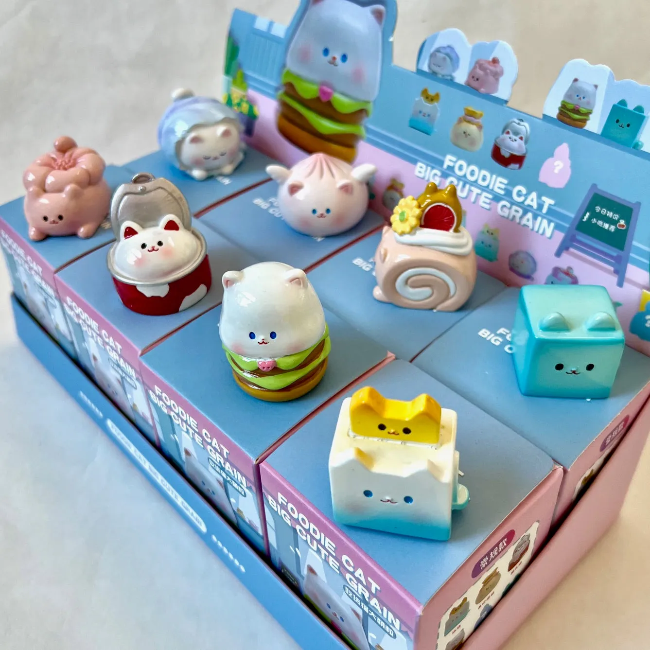 X 71002 FOODIE CATS FIGURINE BLIND BOX-DISCONTINUED